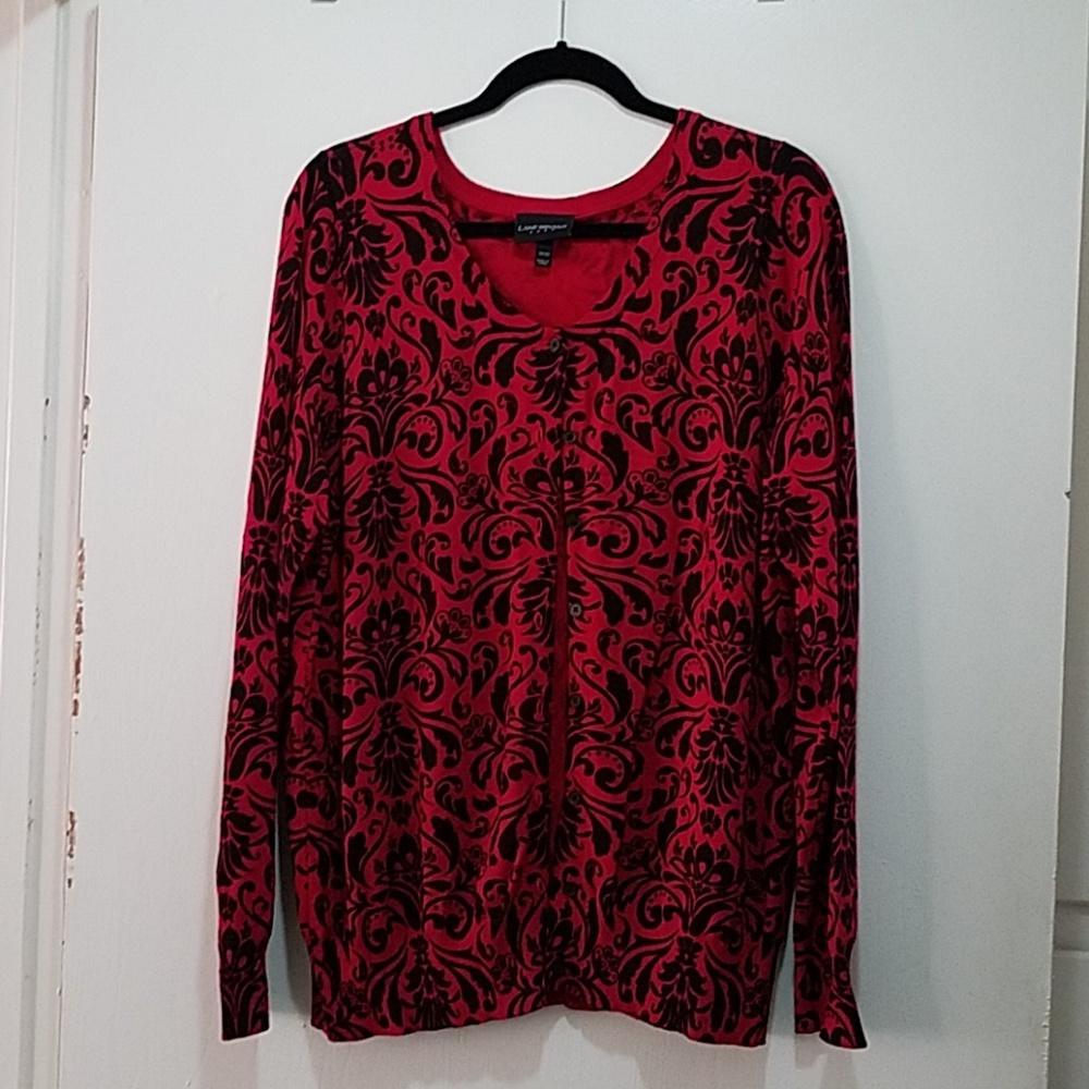 Beautiful like new sweater